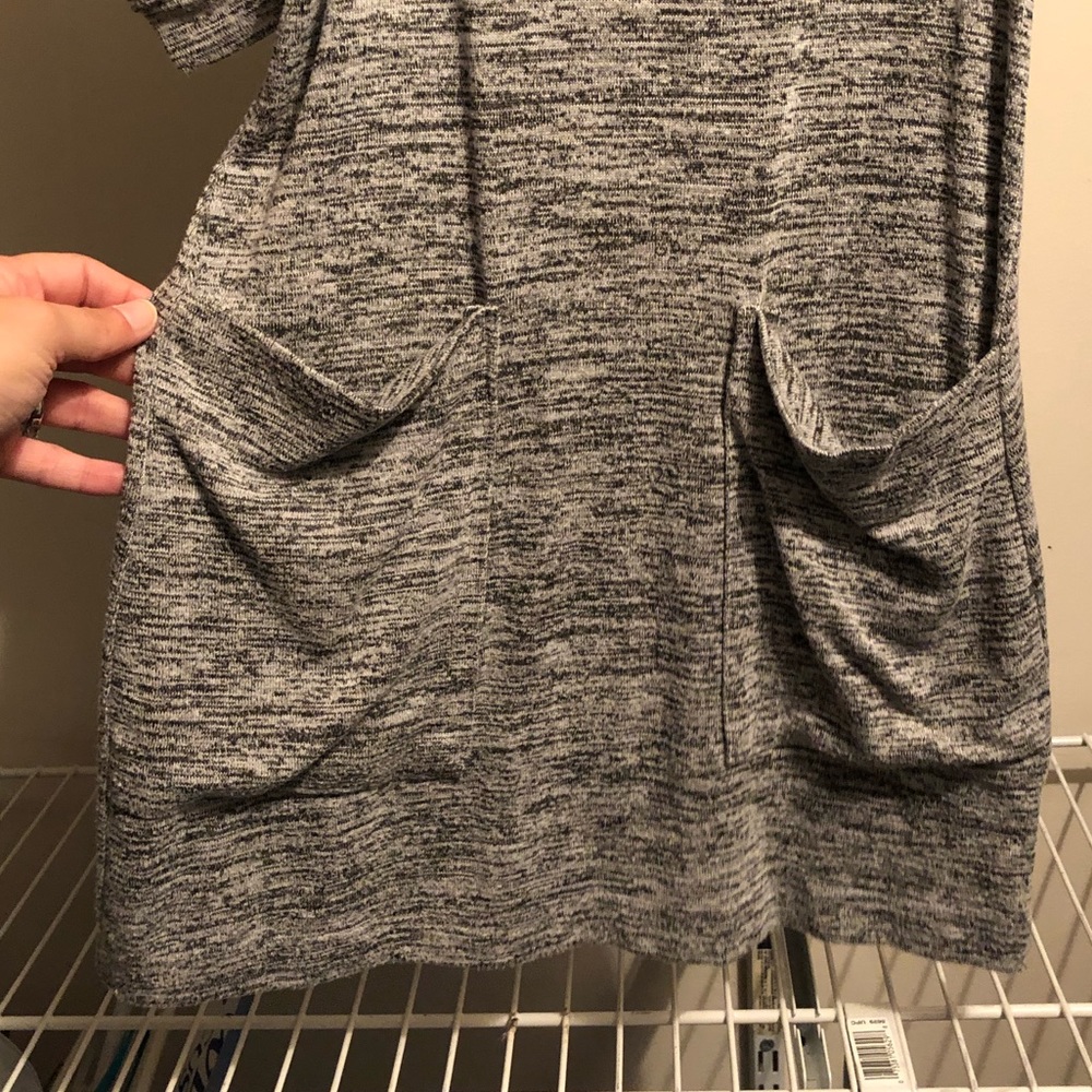 Tunic - Picture 2 of 5